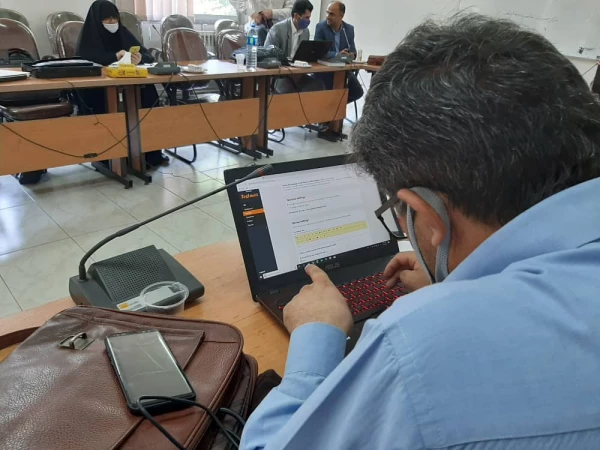 برگزاری جلسه آموزشی اساتید 4